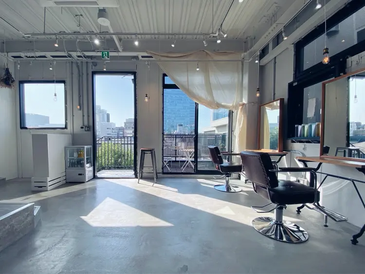 lokaの内観・外観1