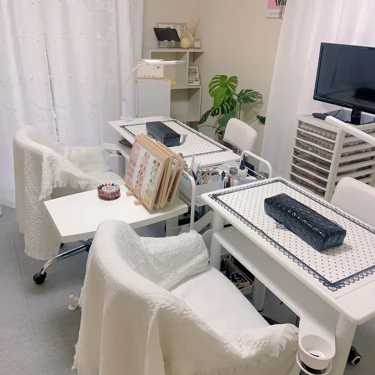 Nail Jolieの内観・外観1