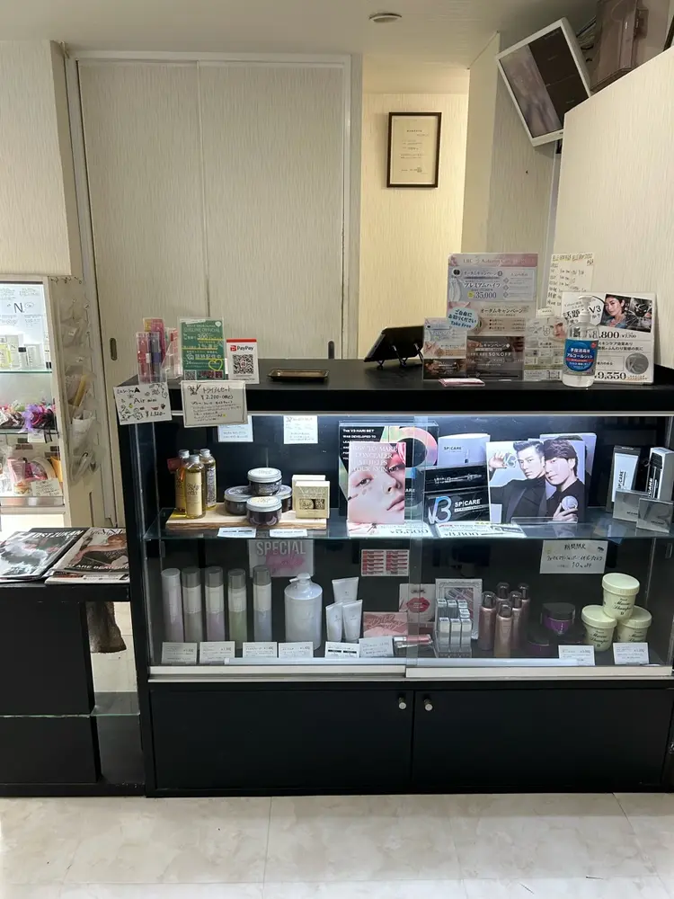 ベルグローの内観・外観2