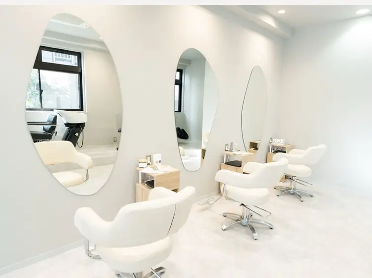 Livnaの内観・外観1