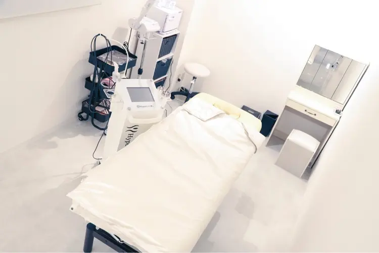 Reveurの内観・外観2