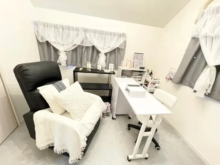 nailsalon　D-glowの内観・外観3