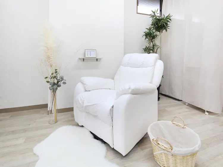 Anela eyesの内観・外観1