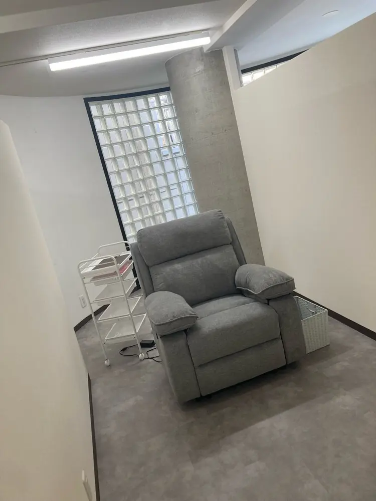 EYE405の内観・外観3