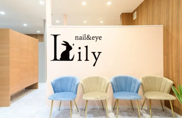 nail&eyeLily 住道店の内観・外観1