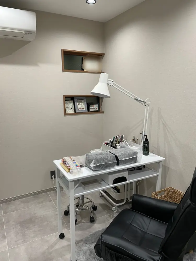 privatenailsalon Olu.の内観・外観1