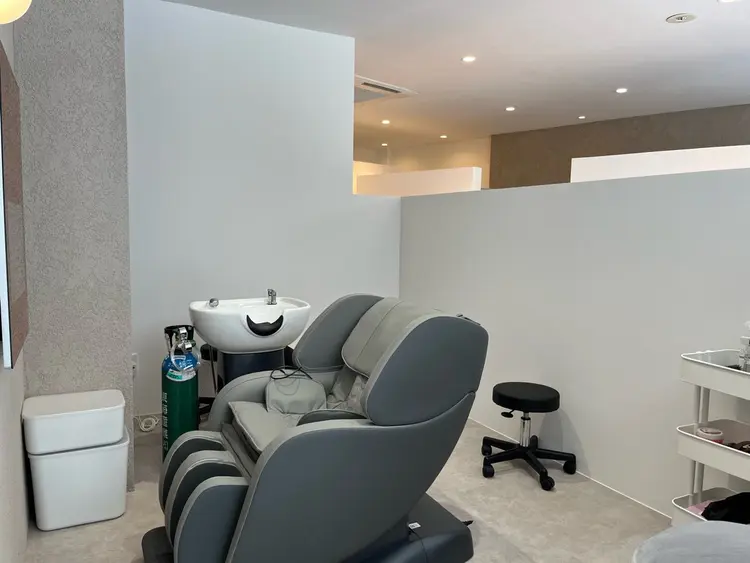 メディカライズヘアサロンKAIzen.金閣寺店の内観・外観2