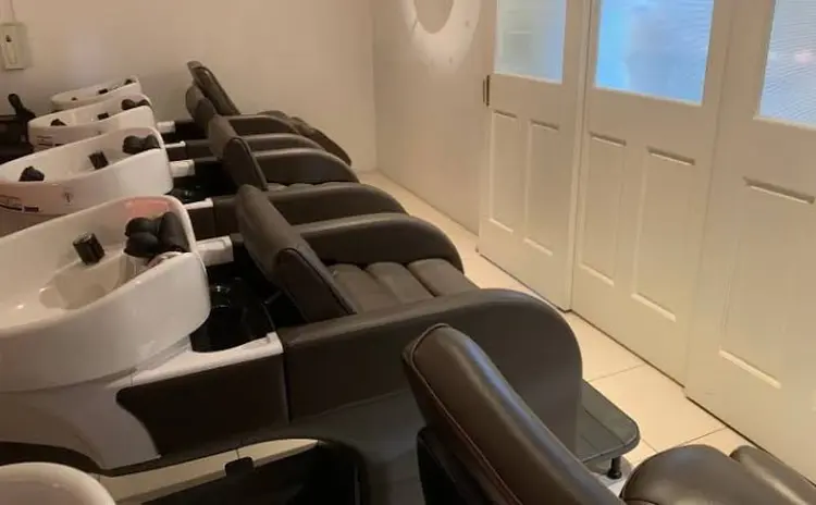 U-REALMの内観・外観2