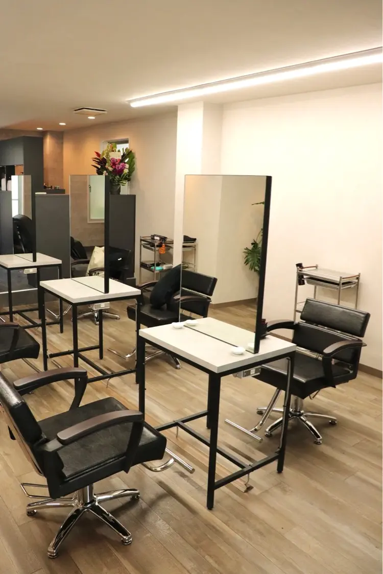 VIFの内観・外観1