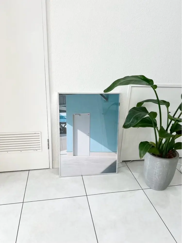 MIDIの内観・外観1