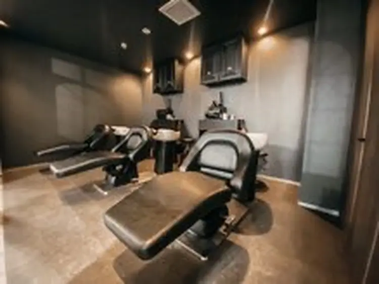 BOND/neukの内観・外観2