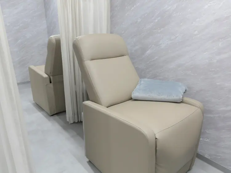 アイラッシュ・まつ毛パーマ・マツエク専門店meRK京都駅前店の内観・外観3