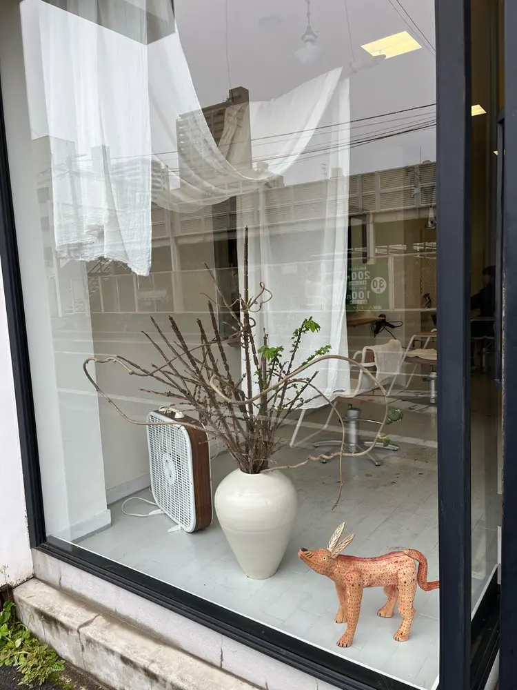 ハロウの内観・外観1