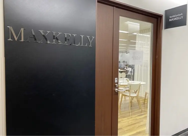 MAXKELLY梅田店の内観・外観1