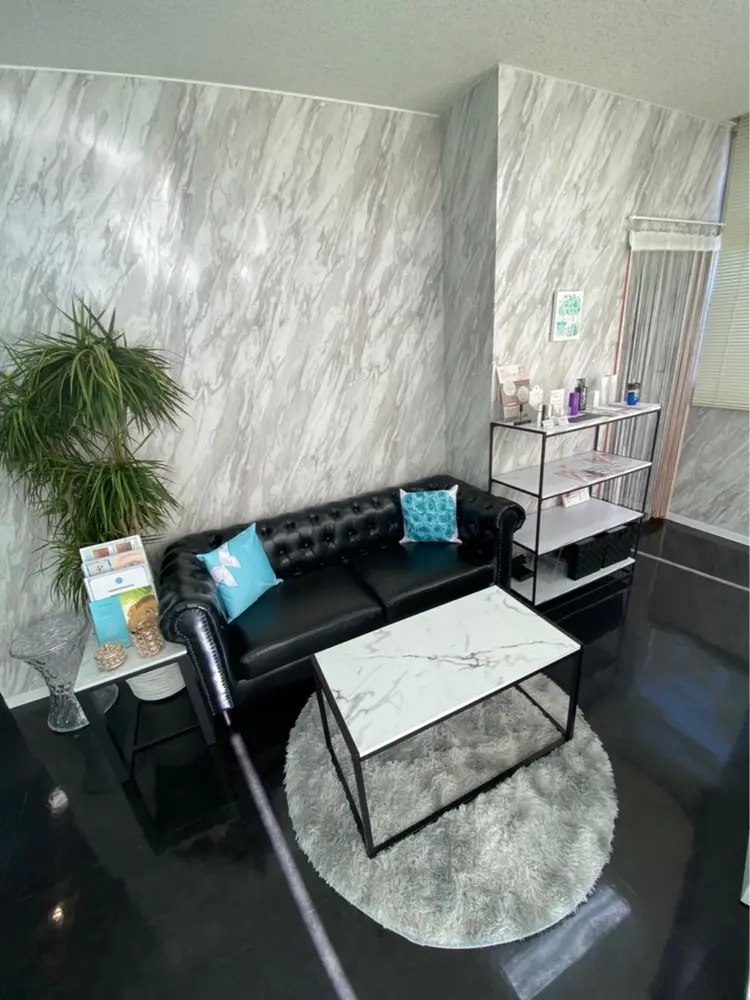 BLUE   ROSE Nailの内観・外観2