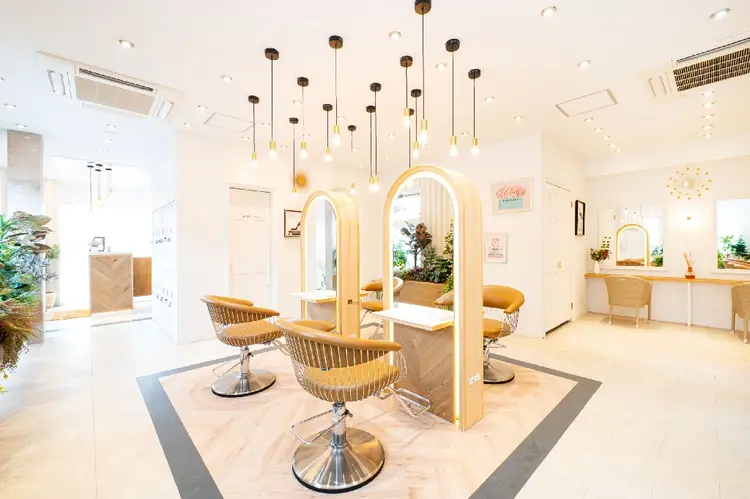 GRITTERs 泉中央店の内観・外観1