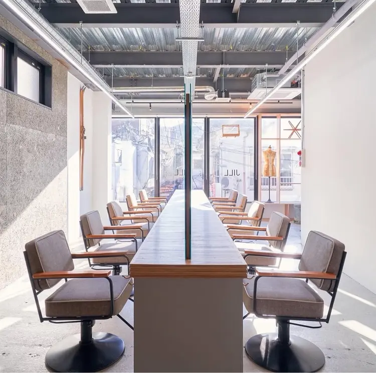 JILL北千住店の内観・外観2