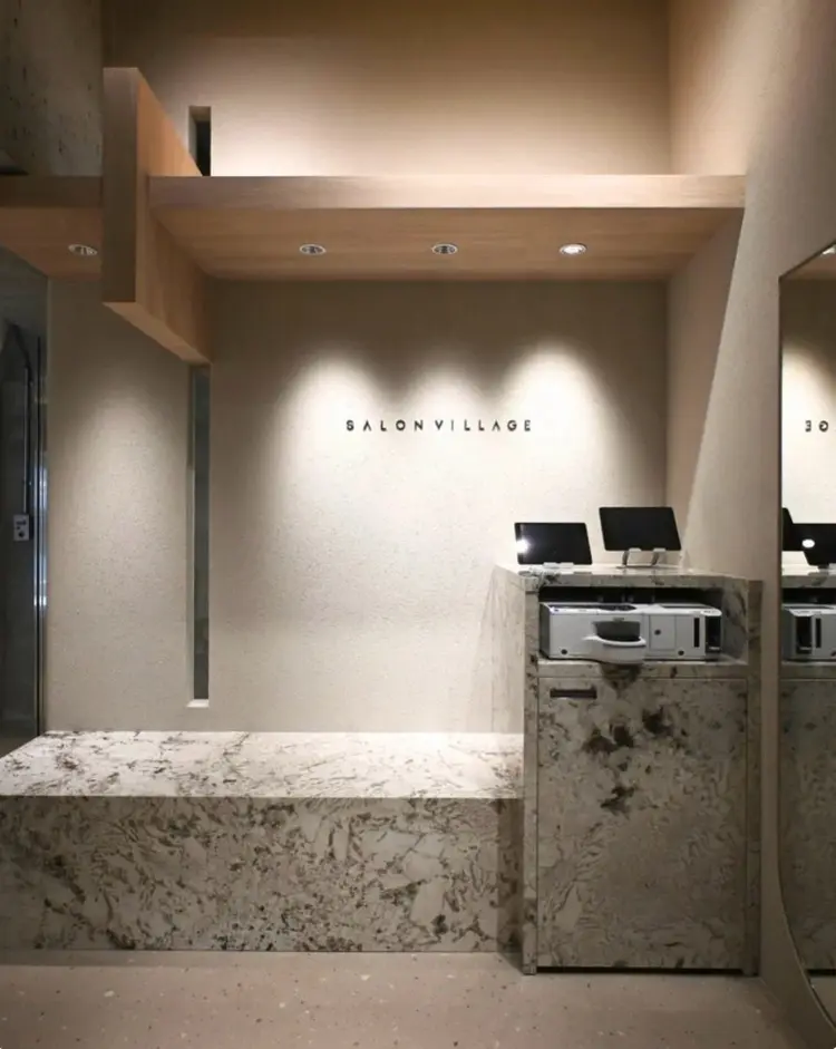 SALON VILLAGE Ikebukuroの内観・外観1