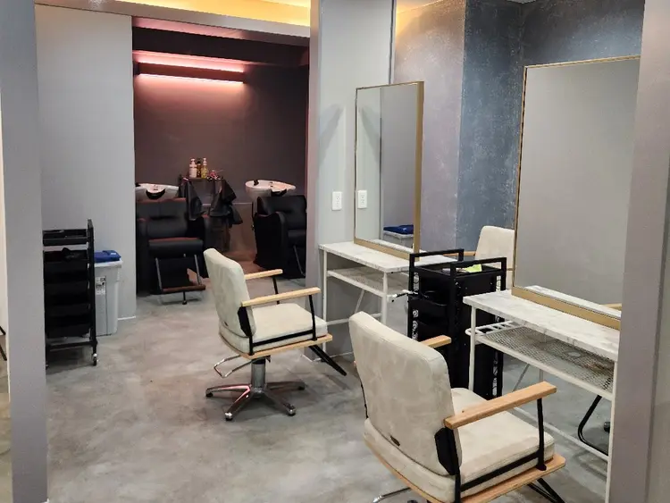 WAVEの内観・外観1