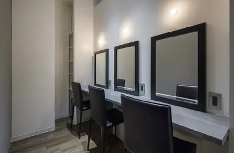 lucida新宿店の内観・外観2