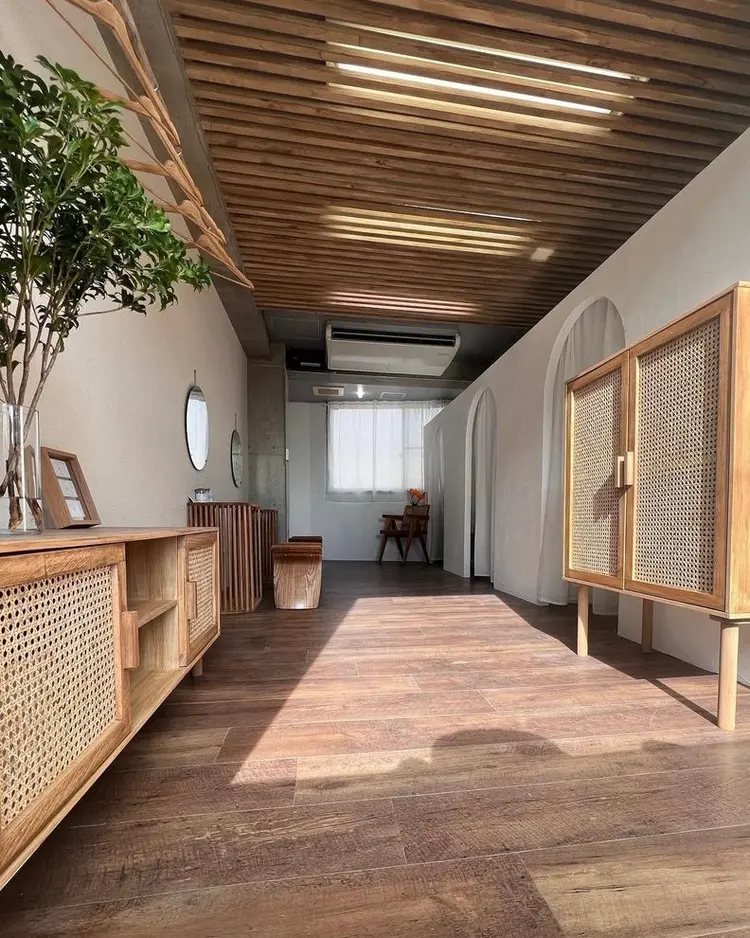 uneの内観・外観1