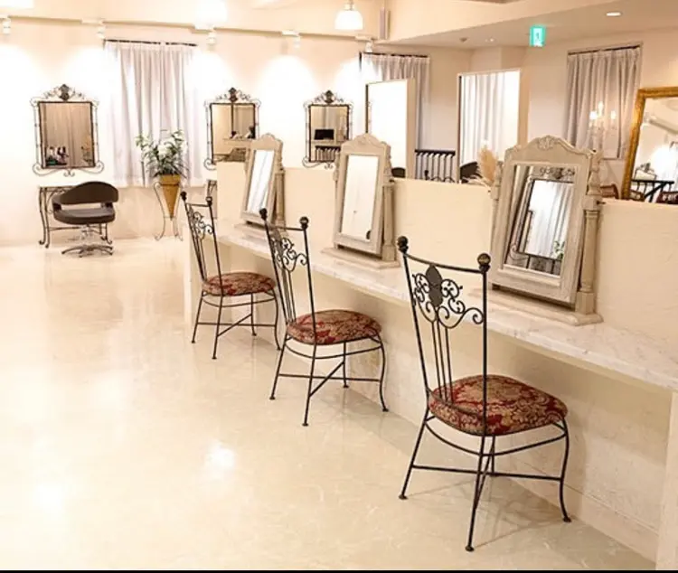 GLAMOROUSの内観・外観2