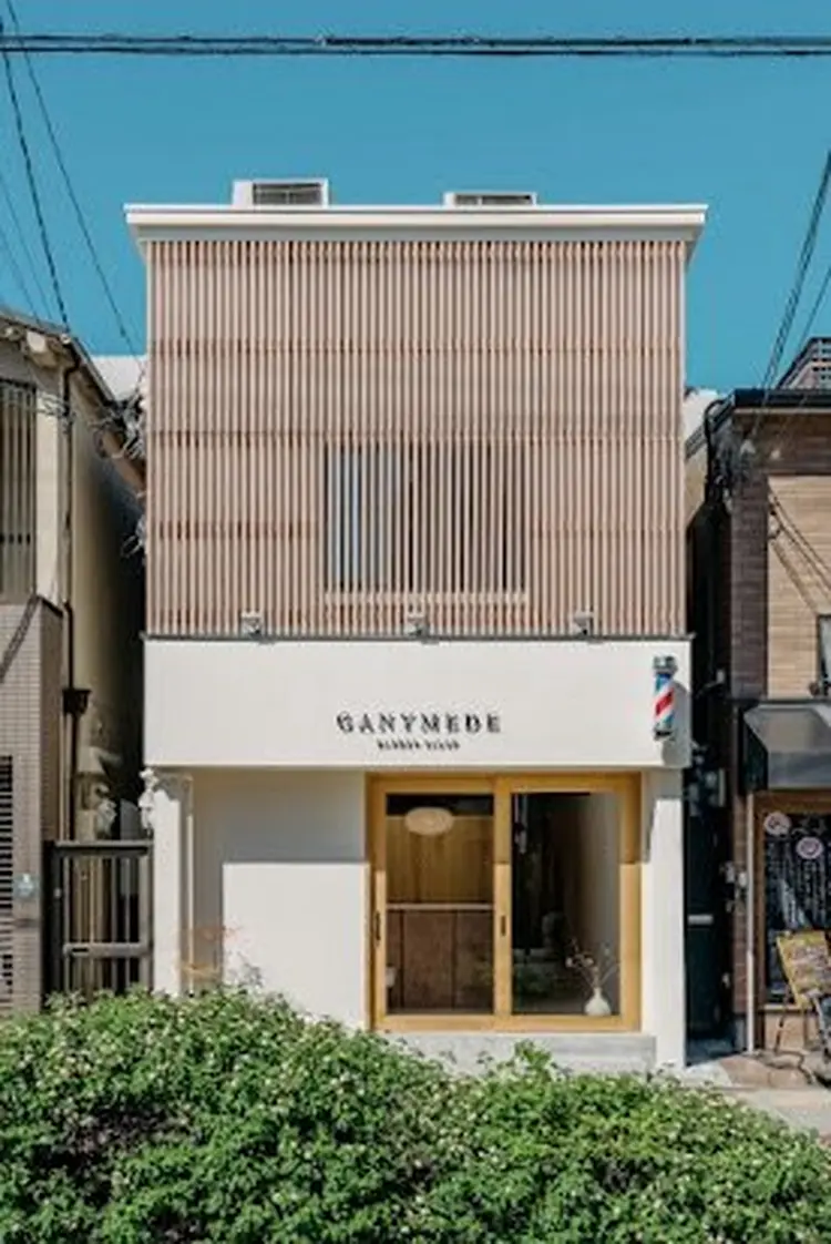 バーバーサロンガニメデの内観・外観2