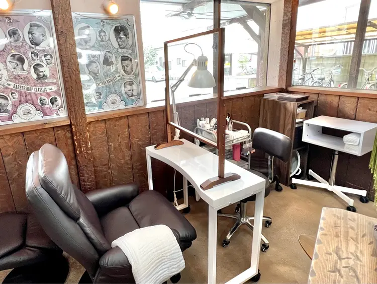 Nail_Mikakoの内観・外観1