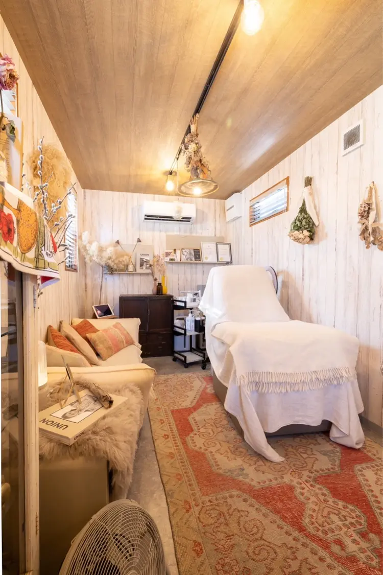 HOWDYの内観・外観2