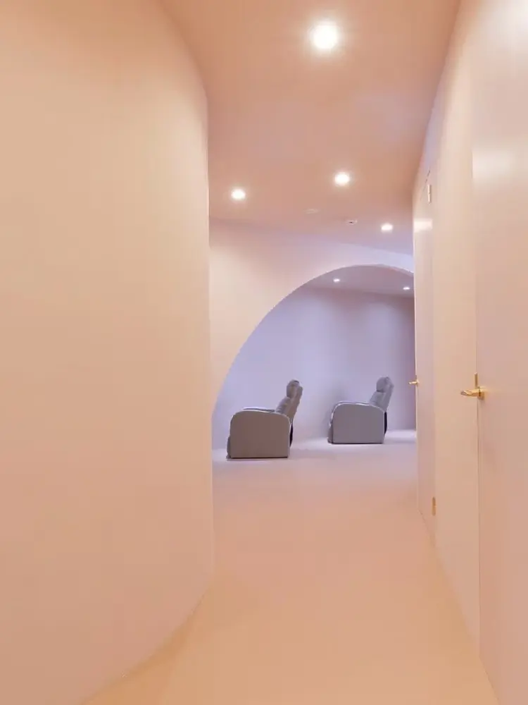 まつげパーマ×眉毛×脱毛　Cerise Lalaの内観・外観2