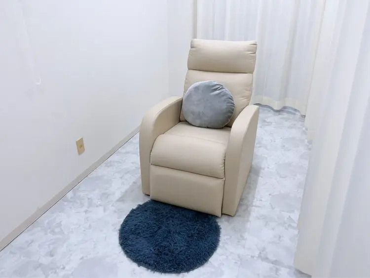 まつ毛パーマ/アイブロウ眉毛/マツエク専門サロンMiriJR茨木店の内観・外観2