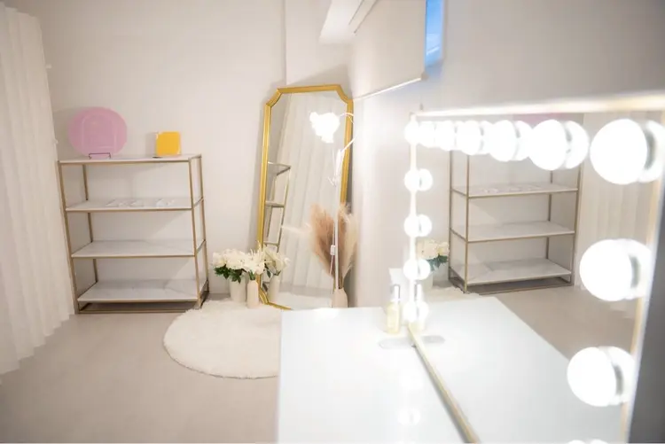 肌質改善サロンBlanc Lily【ブランリリー】の内観・外観1