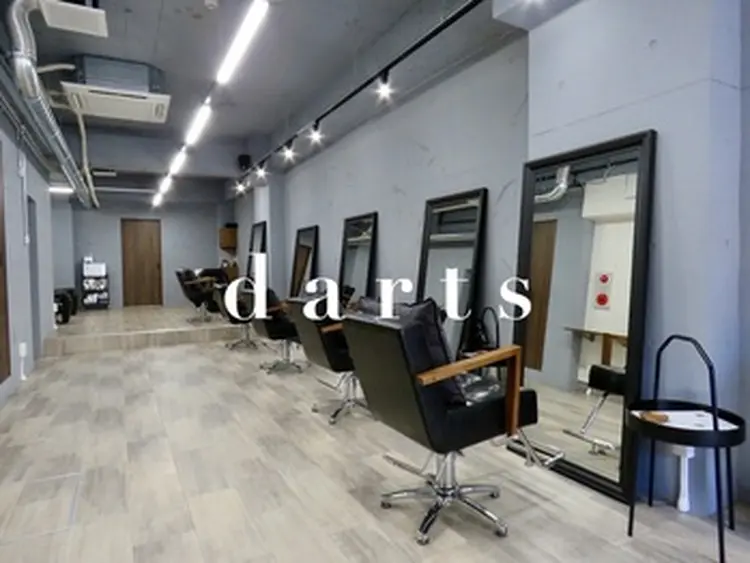 dartsの内観・外観1