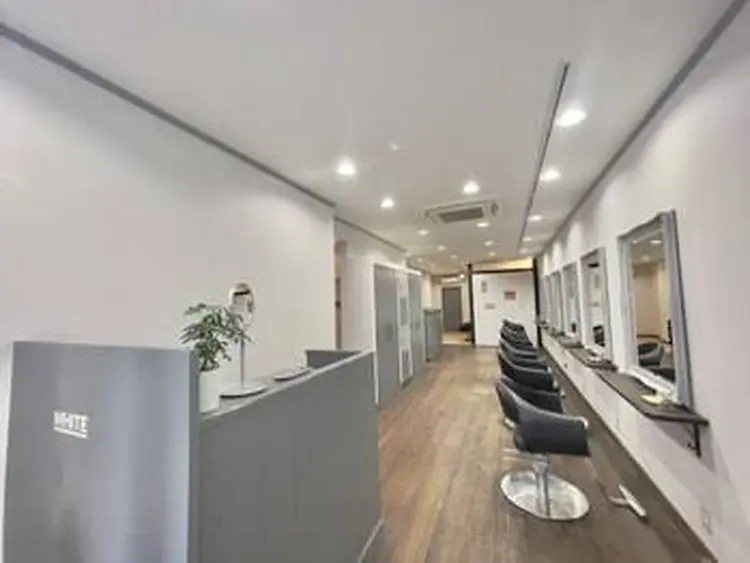 _White広島の内観・外観2