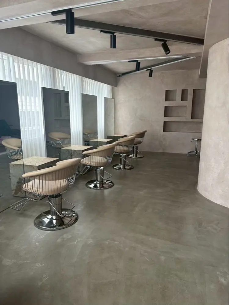 Bërgの内観・外観1