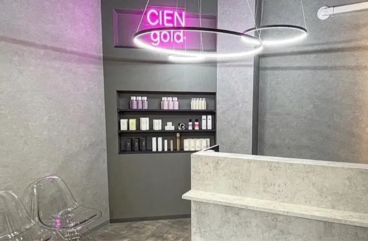 CIEN goldの内観・外観2