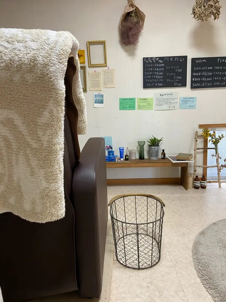 eye&brow stellaの内観・外観1