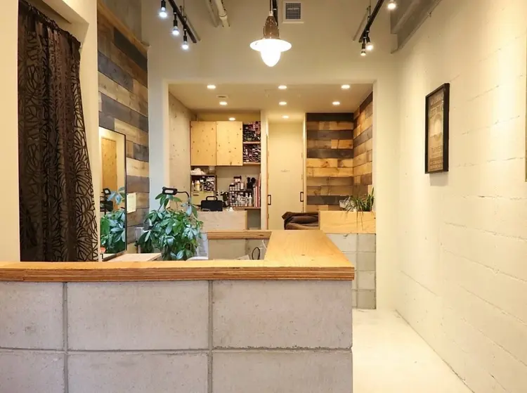 hair make FeeL【ヘアーメイクフィール】の内観・外観2