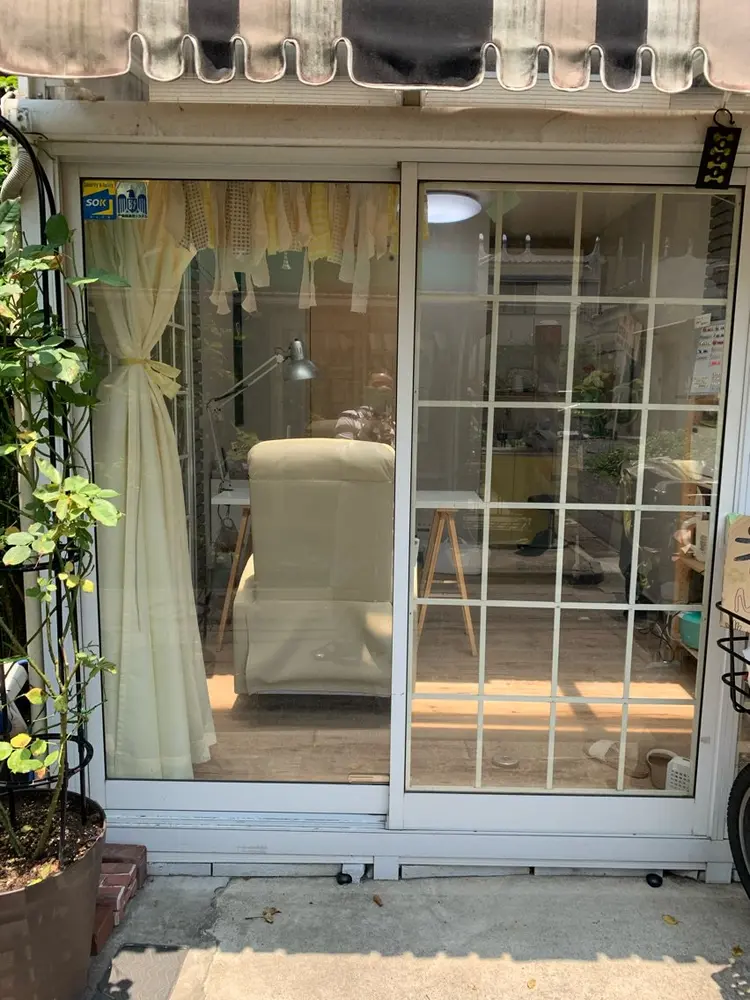 小さなサロンironeの内観・外観2