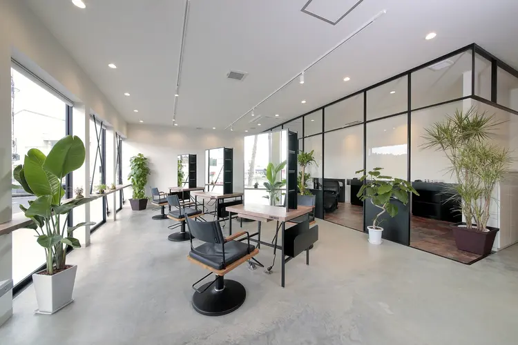 CHESSの内観・外観1