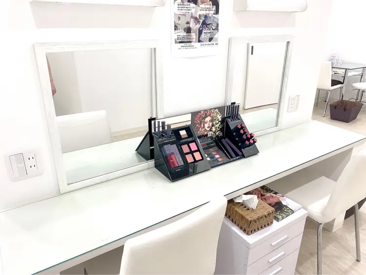 POLA raviere店の内観・外観3