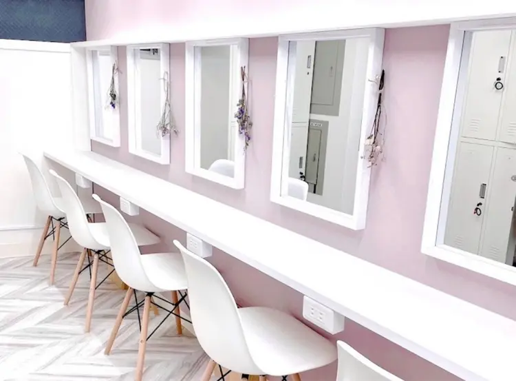 Lilaリラ 梅田茶屋町の内観・外観1