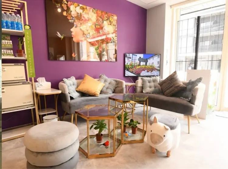 楽堂の内観・外観2