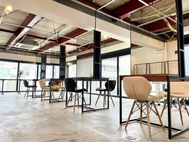 Luanaの内観・外観1