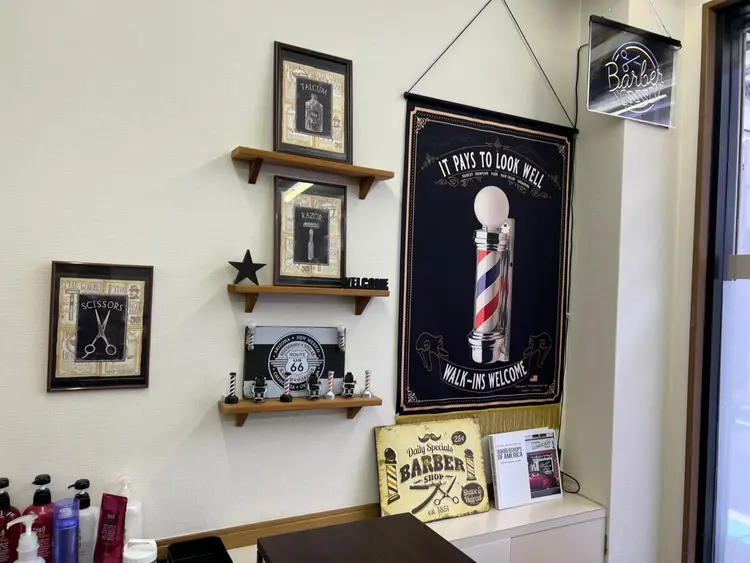 CUTSALON TAKAHASHIの内観・外観3