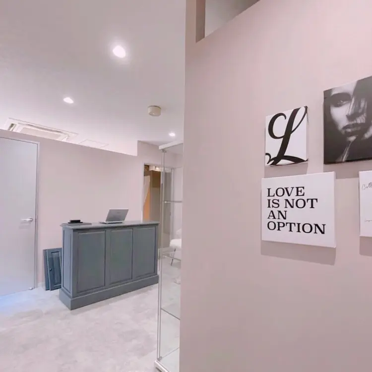 unnon【アンノン】眉毛アイブロウ＆マツエク・まつげパーマの内観・外観1