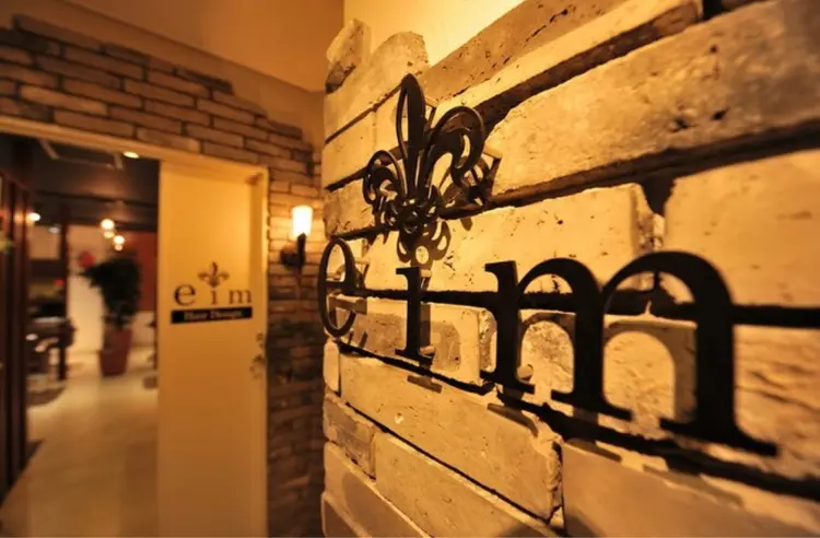 eim hair design 町田店の内観・外観1