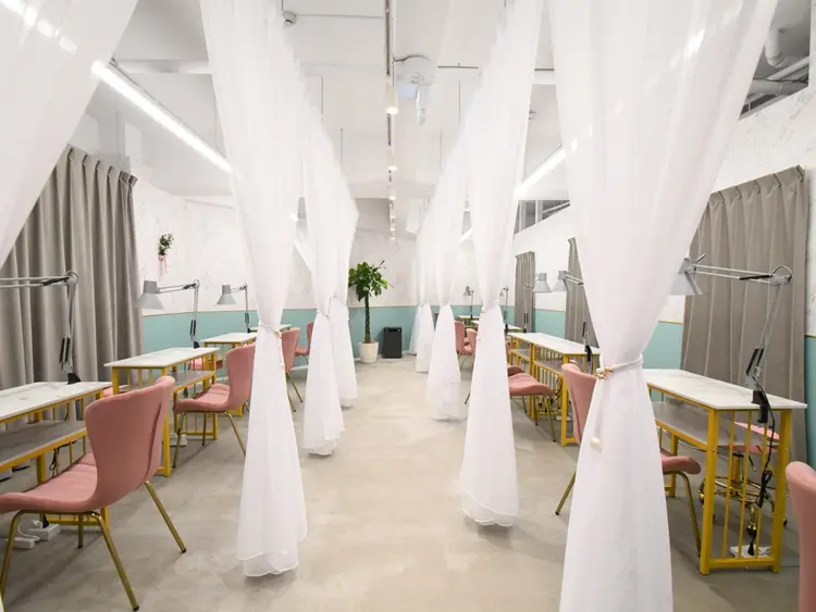 Nail Share Salon Maririsの内観・外観1