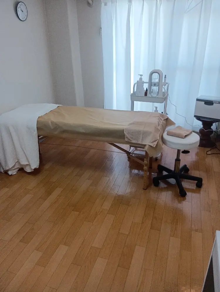 ハーブピーリング専門店　coco.梅田中津の内観・外観3