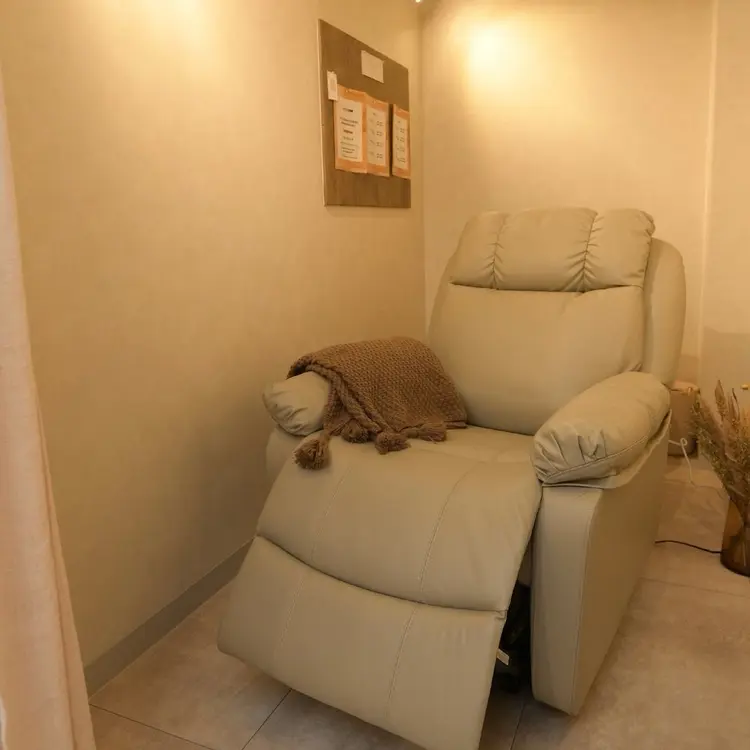 アイブロウサロンbrowme栄店の内観・外観1